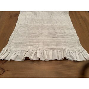 Inup Home Ivory Textured Table Runner with Ruffle Ends 95"